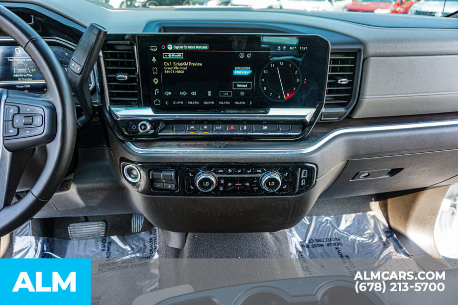 Used 2025 GMC Sierra 1500 SLT RWD image 39