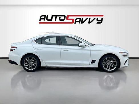 Used 2022 Genesis G70 2.0T RWD image 8