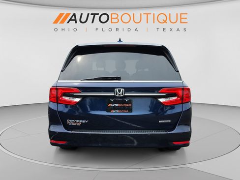 Used 2023 Honda Odyssey Touring image 4