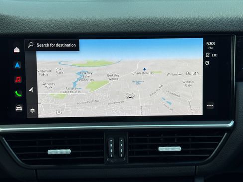 Used 2022 Porsche Cayenne E-Hybrid image 25