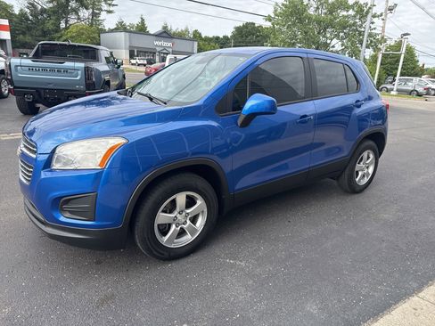 Used 2015 Chevrolet Trax LS AWD/4WD image 7