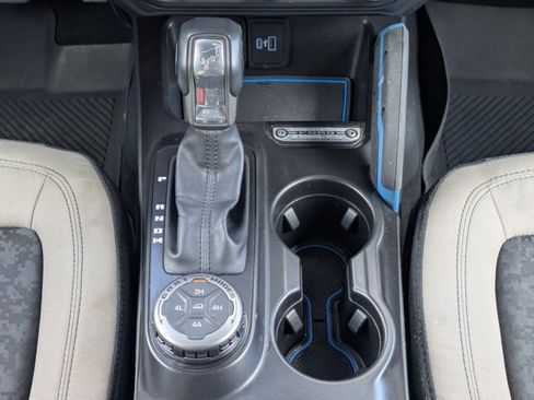 Used 2022 Ford Bronco Wildtrak AWD/4WD image 12