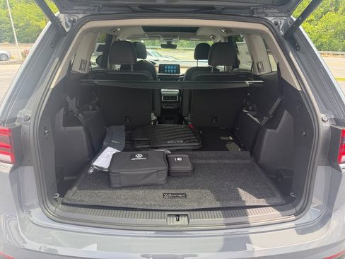New 2026 Volkswagen Atlas SE FWD image 15