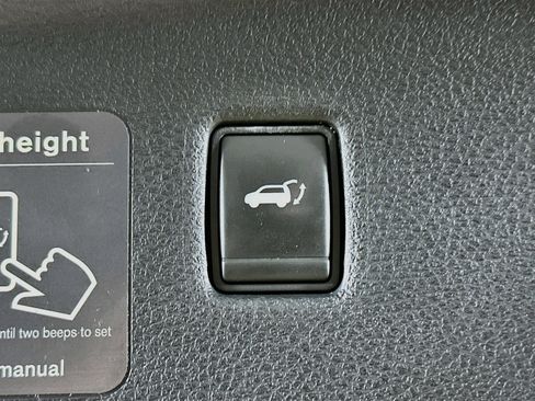 Used 2019 INFINITI QX50 Essential w/ Premium Heat Package AWD/4WD image 31