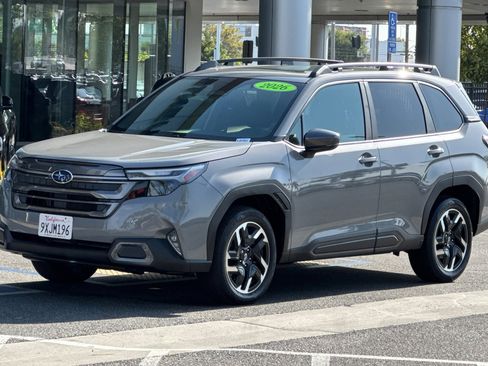 Used 2026 Subaru Forester Limited AWD/4WD image 8