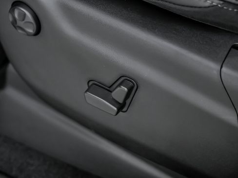 Used 2021 Jeep Grand Cherokee Trackhawk image 27