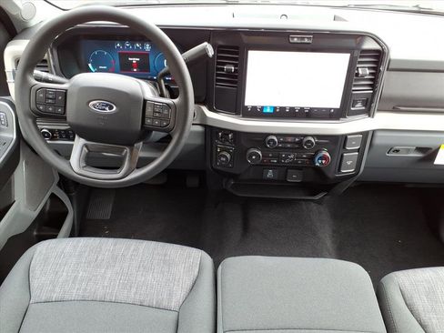 New 2026 Ford F250 XLT w/ XLT Premium Package image 18