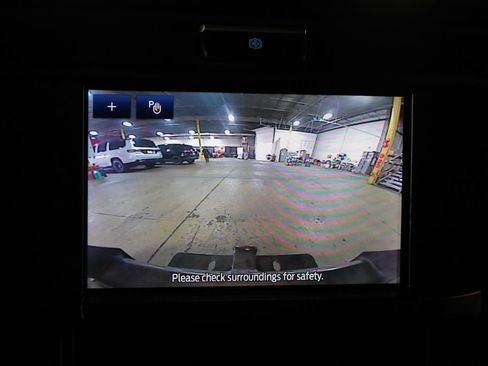Used 2025 Ford F550 4x4 Crew Cab w/ XLT Value Package image 22