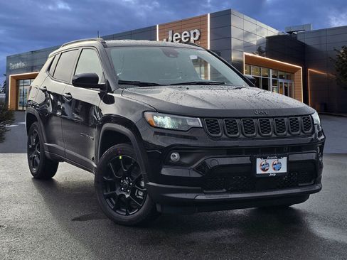 New 2026 Jeep Compass Latitude image 1