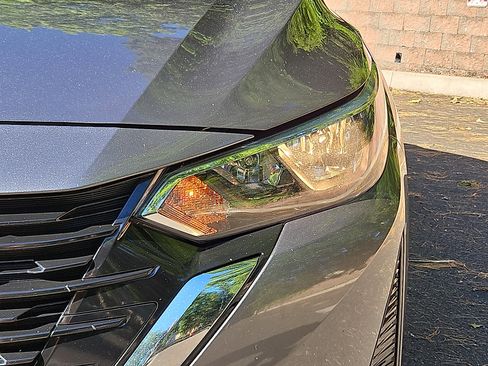 Certified 2024 Nissan Sentra SV w/ All-Weather Package FWD image 9