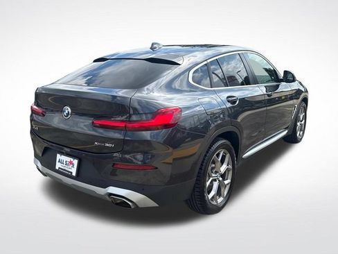 Used 2022 BMW X4 xDrive30i w/ Parking Assistance Package AWD/4WD image 9