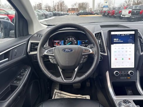 Used 2024 Ford Edge SEL w/ Convenience Package image 19