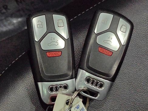 Used 2021 Audi Q5 2.0T Premium Plus AWD/4WD image 14