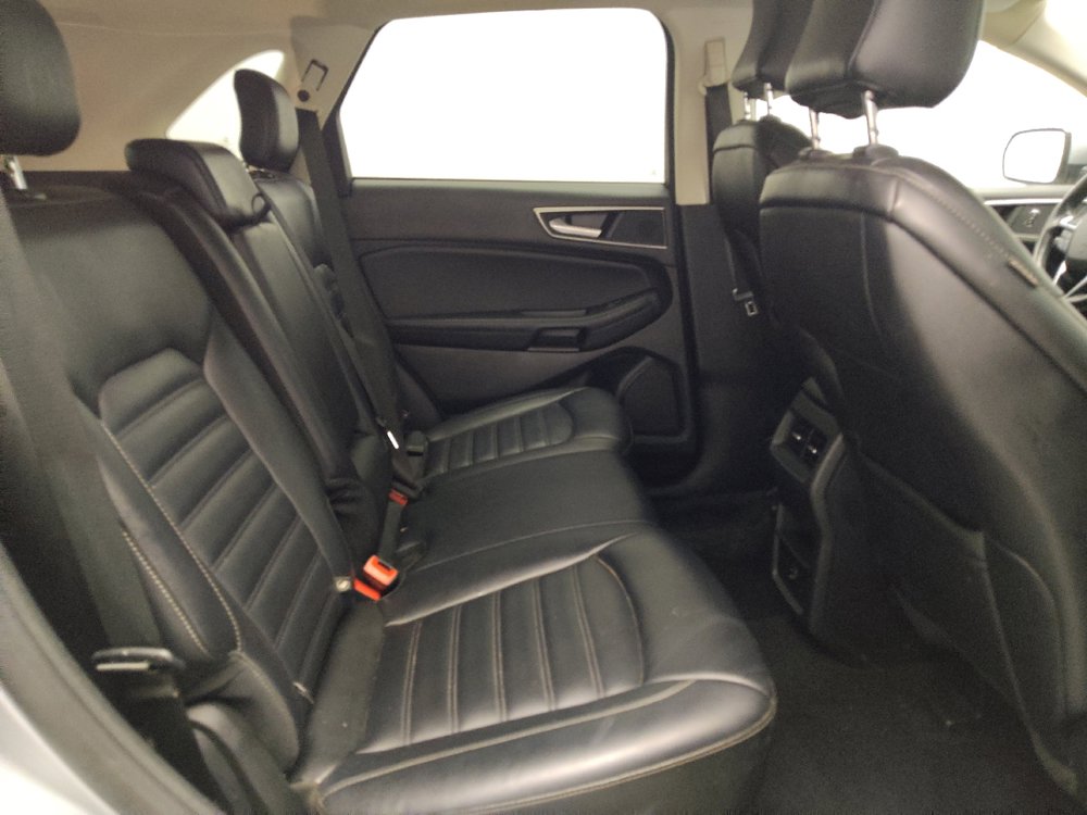 Used 2022 Ford Edge SEL AWD/4WD image 19