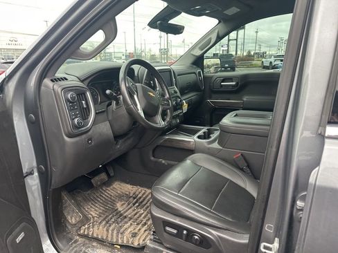 Used 2022 Chevrolet Silverado 1500 LTZ w/ Technology Package image 6