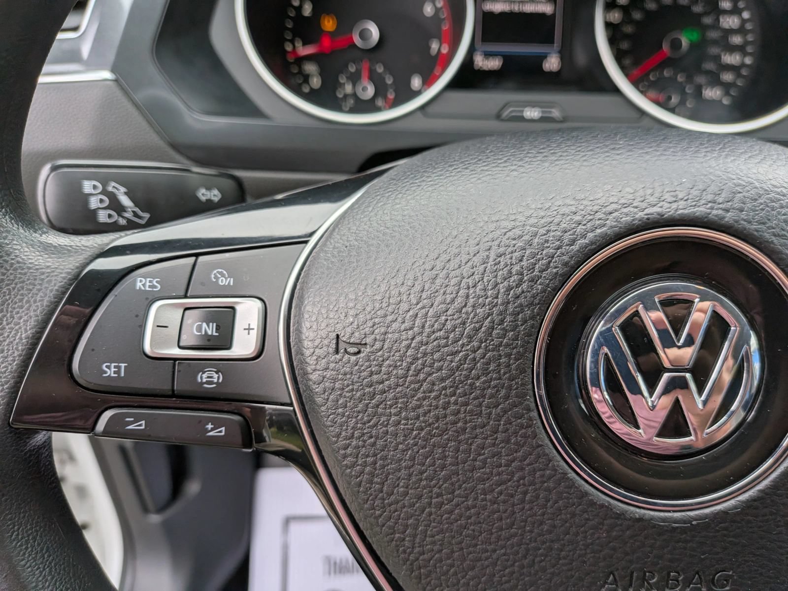 Used 2021 Volkswagen Tiguan S AWD/4WD image 40
