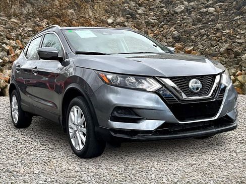 Used 2020 Nissan Rogue Sport SV image 10