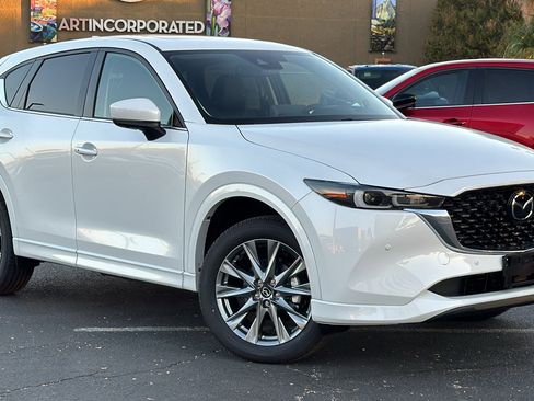 New 2025 MAZDA CX-5 AWD 2.5 S w/ Premium Plus Pkg image 2