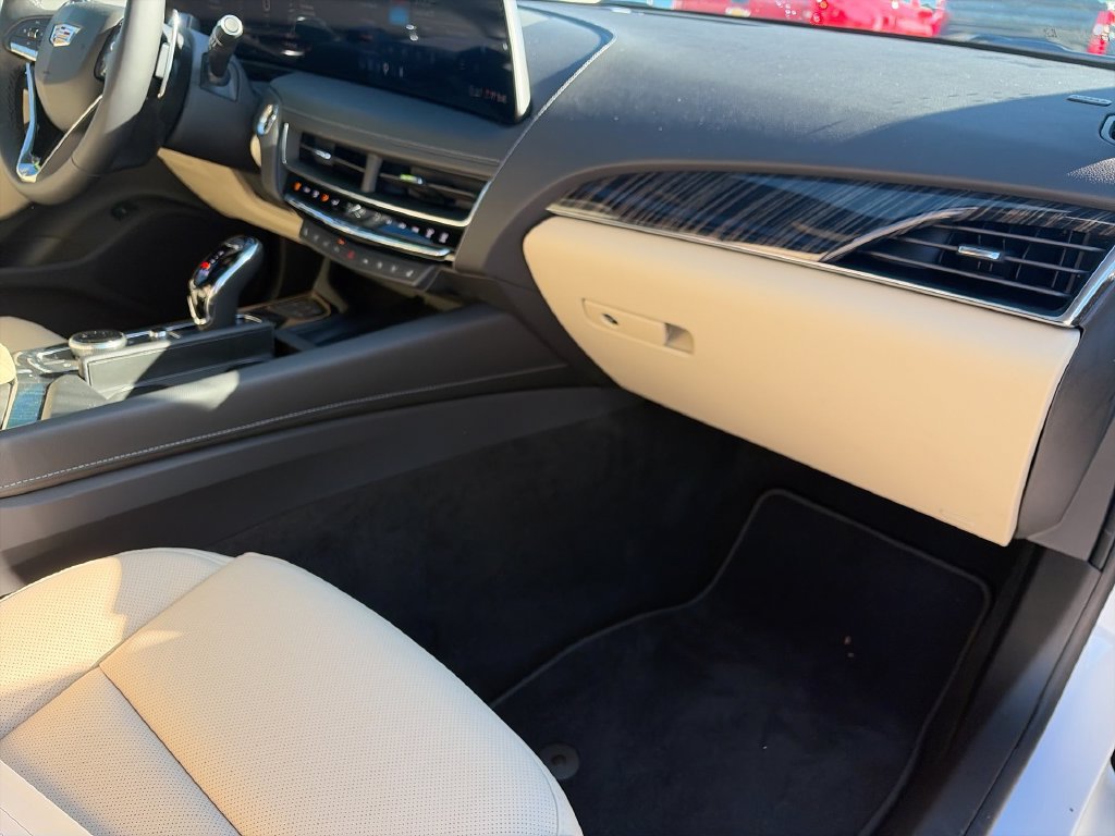 Used 2026 Cadillac CT5 Premium Luxury w/ Technology Package RWD image 33