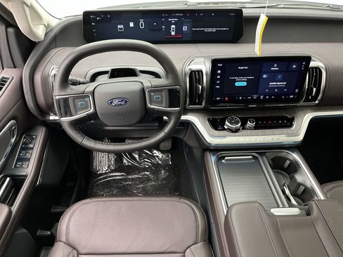 New 2026 Ford Expedition Max Platinum w/ Platinum Ultimate Package image 16