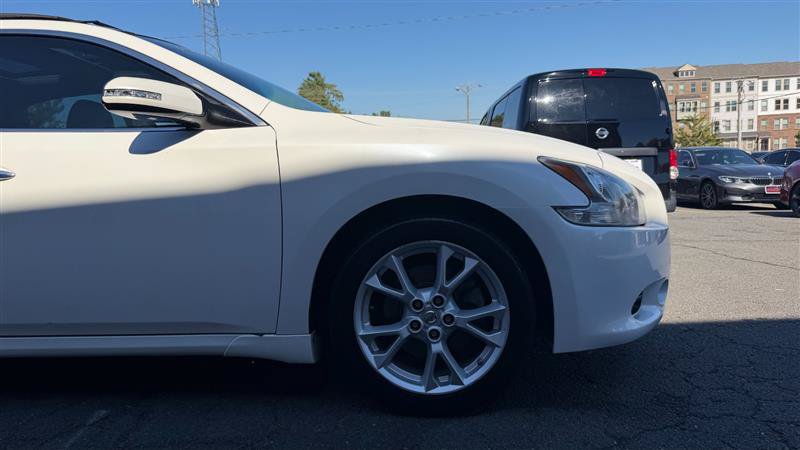 Used 2012 Nissan Maxima 3.5 SV w/ Premium Pkg FWD image 5