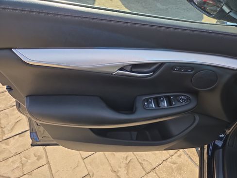 Used 2019 INFINITI QX50 Essential w/ Premium Heat Package image 6