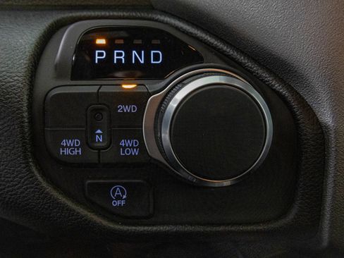 New 2026 RAM 1500 Express AWD/4WD image 27