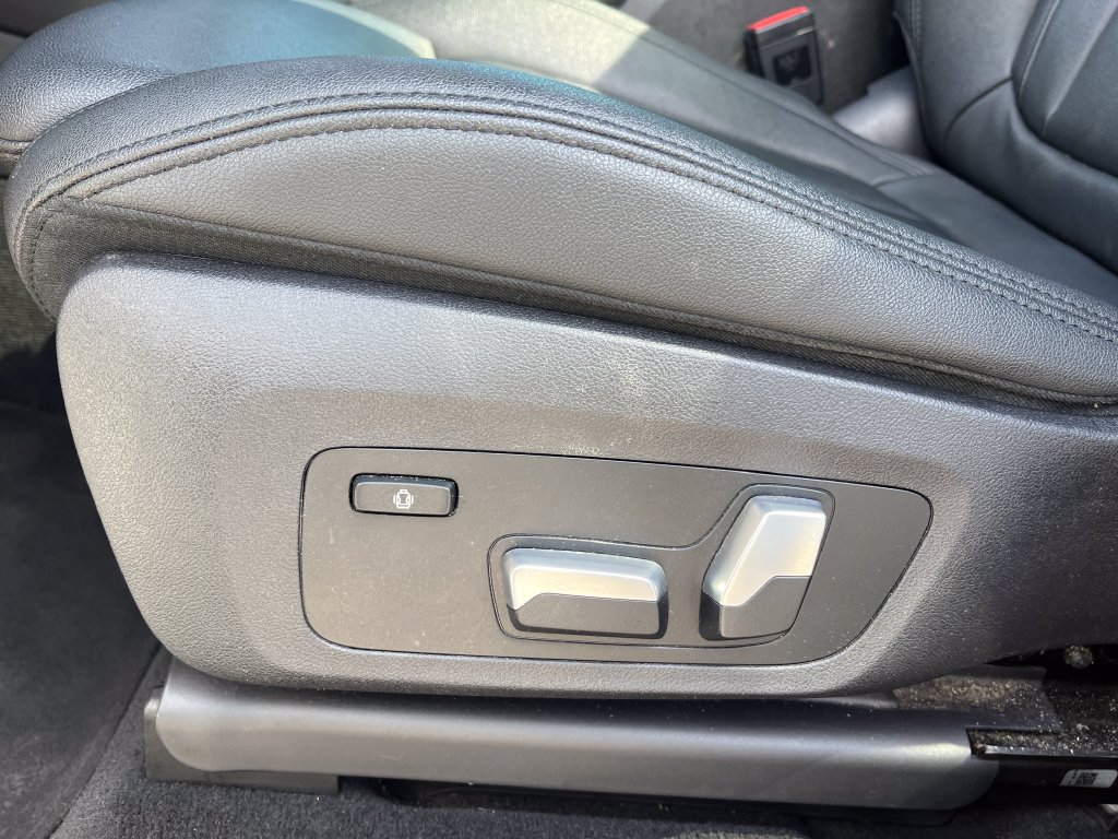 Used 2020 BMW X3 sDrive30i RWD image 17