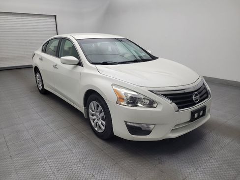 Used 2015 Nissan Altima 2.5 S w/ Power Driver Seat Package FWD image 13