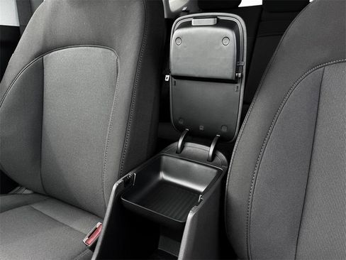 New 2025 Hyundai Kona SEL image 18