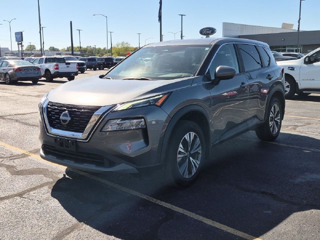 Used 2023 Nissan Rogue SV AWD/4WD image 3