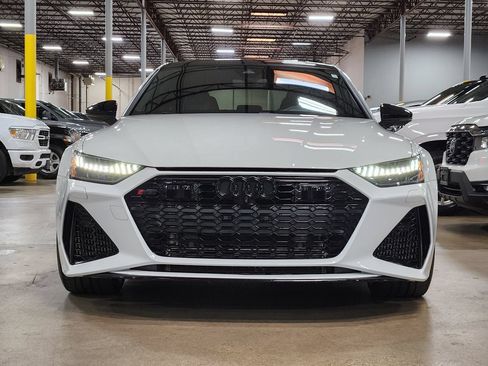 Used 2023 Audi RS 7 Sportback w/ Black Optic Package AWD/4WD image 2