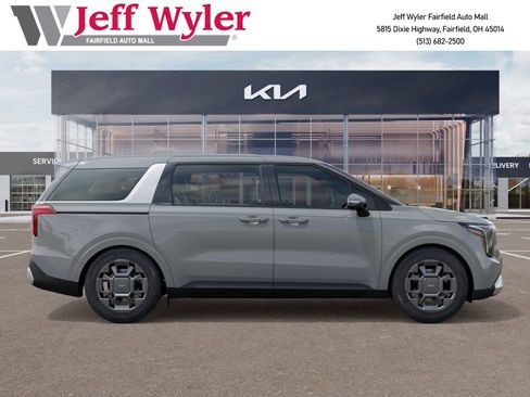 New 2026 Kia Carnival EX image 8