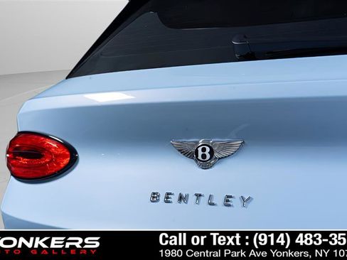 Used 2021 Bentley Bentayga image 47