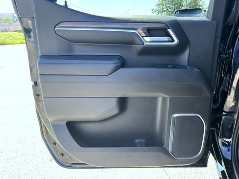 Certified 2023 Chevrolet Silverado 1500 LT Trail Boss w/ Protection Package AWD/4WD image 18