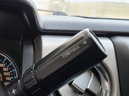 Used 2014 Ford F150 XLT w/ XLT Convenience Package image 26