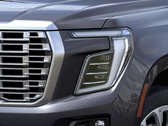New 2026 GMC Yukon Denali w/ Denali Reserve Package AWD/4WD image 10