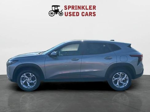 Used 2024 Chevrolet Trax LS w/ LS Convenience Package FWD image 14