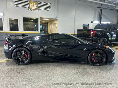 Used 2024 Chevrolet Corvette Stingray Coupe w/ 1LT image 2