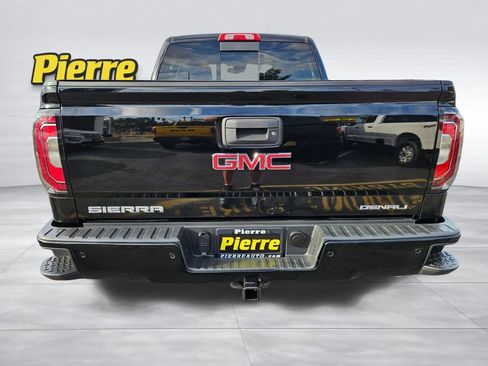 Used 2018 GMC Sierra 1500 Denali AWD/4WD image 4