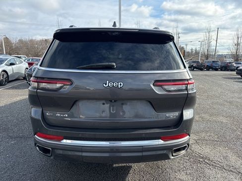 Used 2022 Jeep Grand Cherokee L Overland w/ Advanced Protech Group III image 3