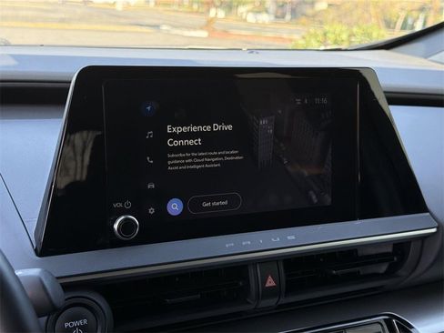 Used 2023 Toyota Prius LE image 10