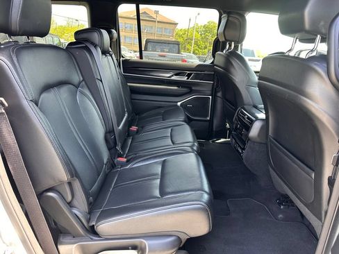 Used 2024 Jeep Wagoneer L 4WD image 23