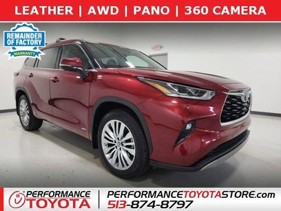 Used 2023 Toyota Highlander Platinum