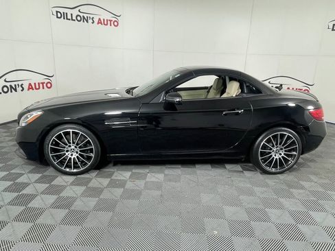 Used 2019 Mercedes-Benz SLC 300 SLC 300 image 3