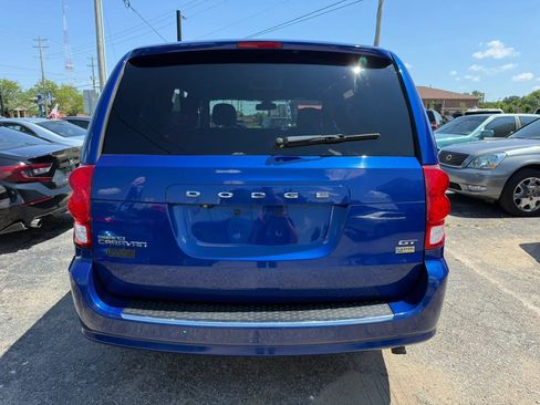 Used 2019 Dodge Grand Caravan GT FWD image 5