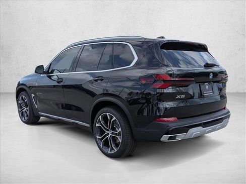 New 2026 BMW X5 sDrive40i RWD image 8