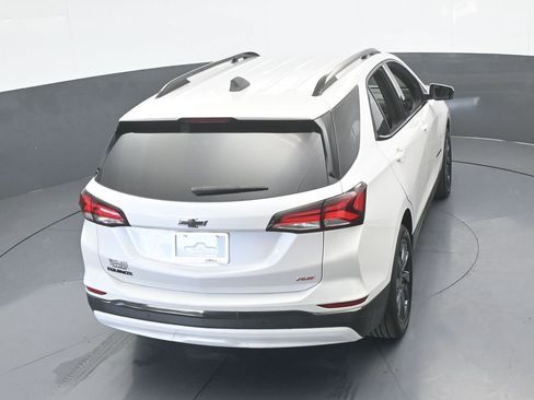 Used 2023 Chevrolet Equinox RS image 52