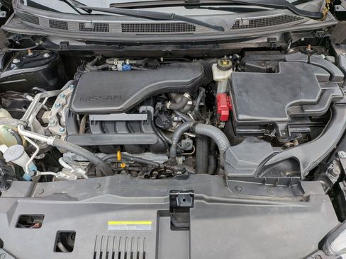 Used 2021 Nissan Rogue Sport SL AWD/4WD image 35