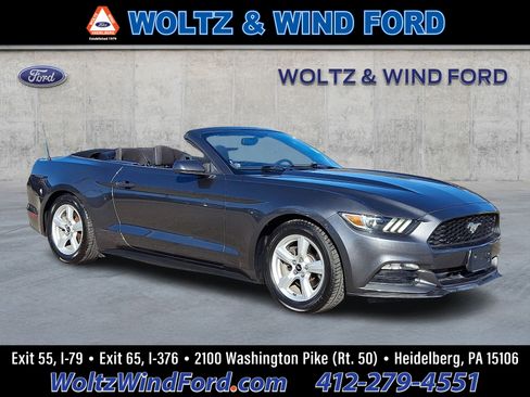 Used 2017 Ford Mustang Convertible image 1